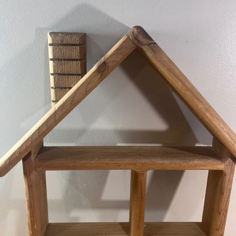 Unbranded Vtg Wood House Shadow Box Shelf Brown Rustic Wall Display Trinket Case